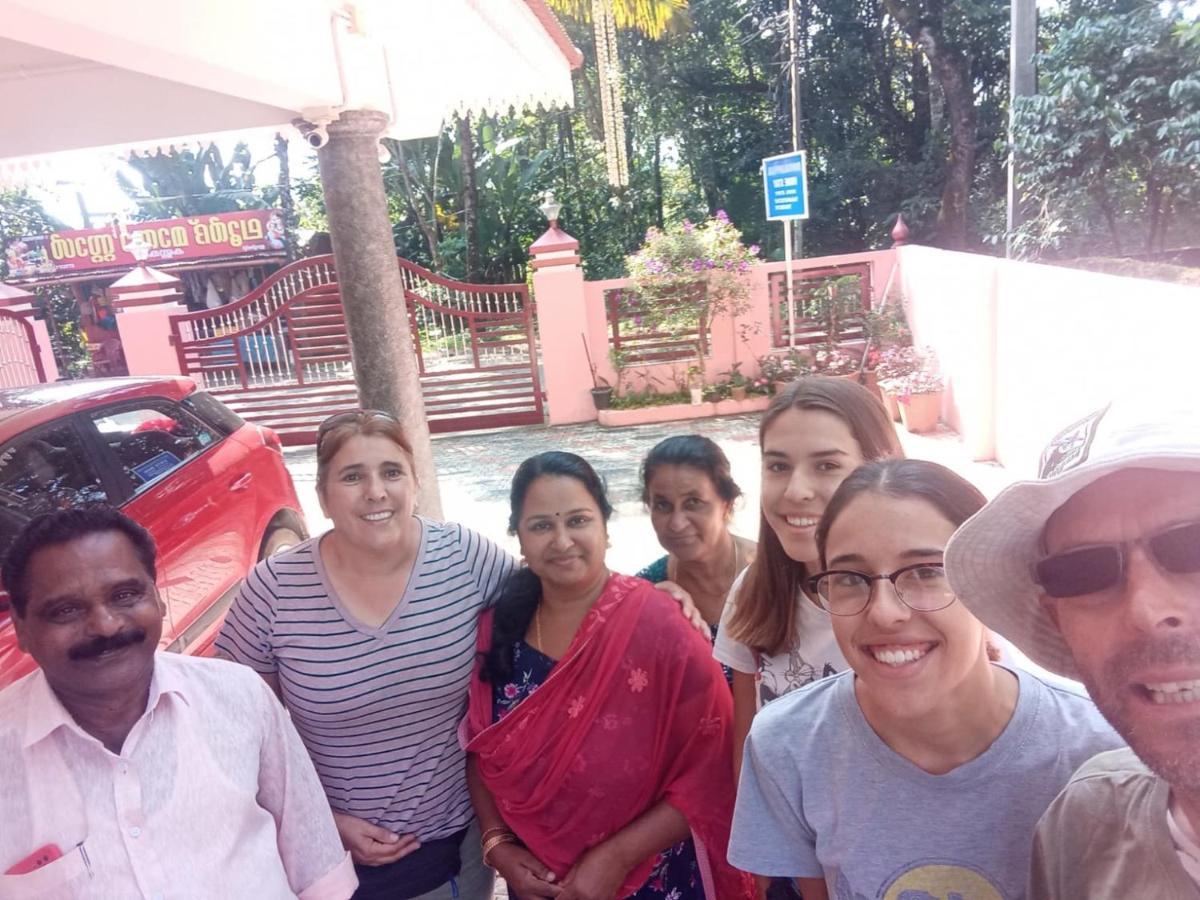 מונאר Mangalappillil Homestay מראה חיצוני תמונה