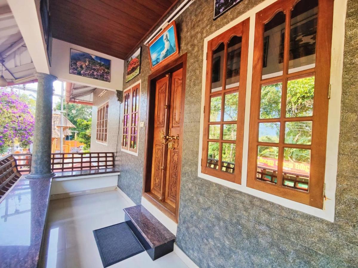 מונאר Mangalappillil Homestay מראה חיצוני תמונה